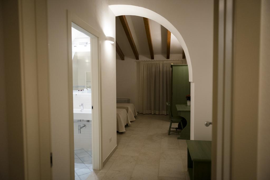 Masseria Martellotta Palagianello Room photo